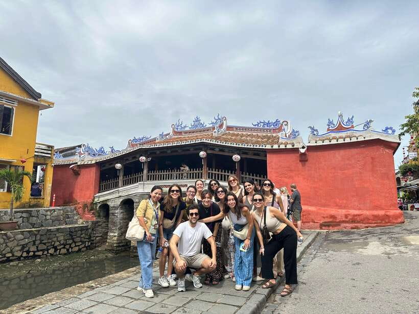 Hoi An: Guided Walking Tour With Local Food - Tour Overview