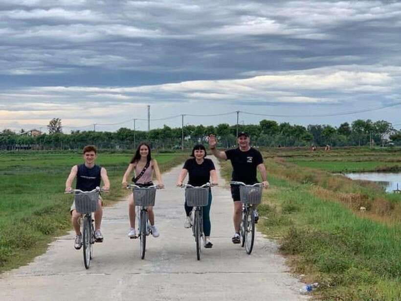 Hoi An Villages Biking – Basket Boat- Cooking Class