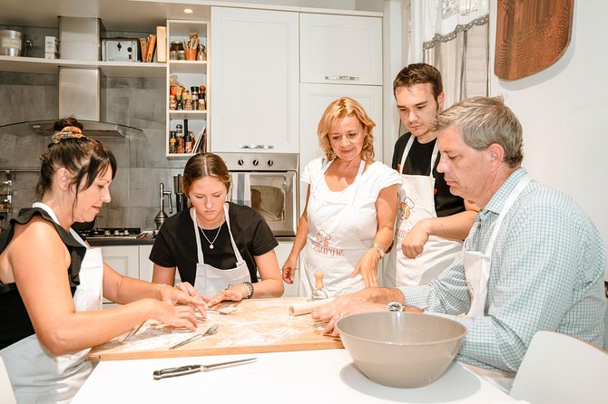 Home Cooking Class & Meal With a Local in Montepulciano