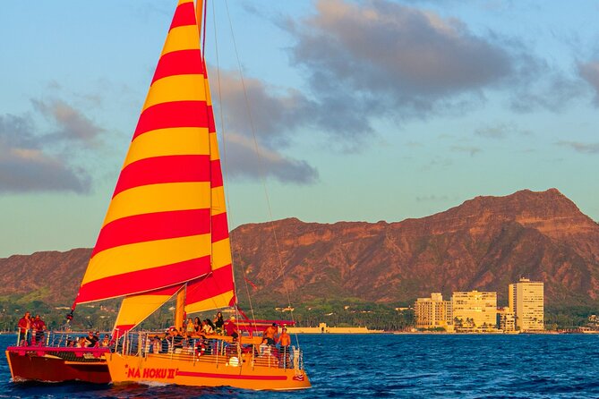 Honolulu Sunset Sail From Kewalo Harbor Including Drinks