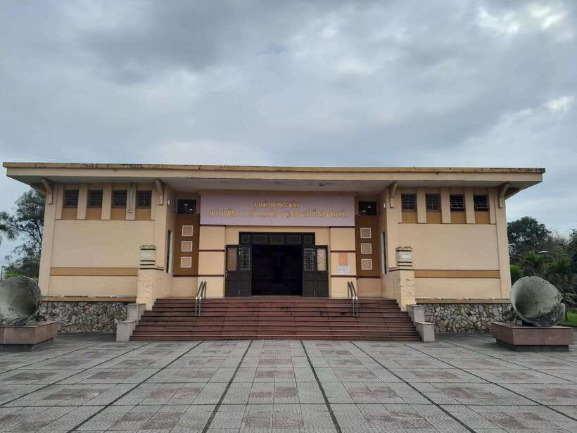 Hue: DMZ Half-Day by Private Car With Vinh Moc Tunnels - Tour Overview