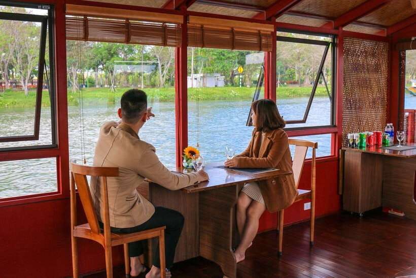 Hue: Romantic Sunset Cruise on Perfume River With Tea-Break - Experiencing the Sunset Cruise