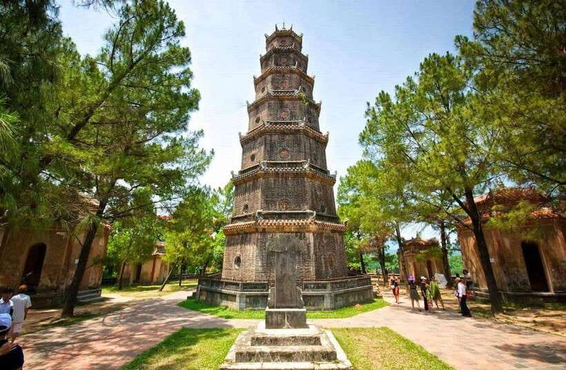 Hue Tour: Walking in Imperial City With Optional Dragon Boat - Tour Overview and Pricing