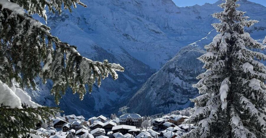 Interlaken. Hiking and Fondue Adventure in the Swiss Alps.