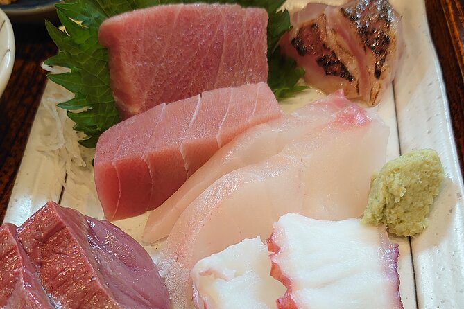 Japanese Fish Culinary Culture Experience Tour in Shibuya