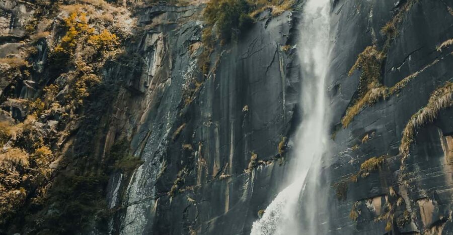 Jogini Waterfall Trek From Manali