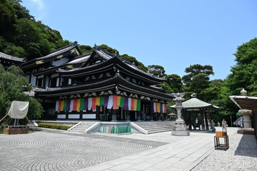 Kamakura: Walking Tour Through the City of Samurai