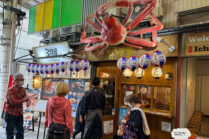 Kanazawa: 2-Hour Private Tour of Omicho Market With Tastings
