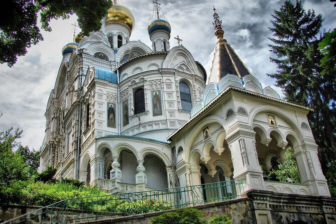 Karlovy Vary 9-Hour Private Tour - Tour Overview