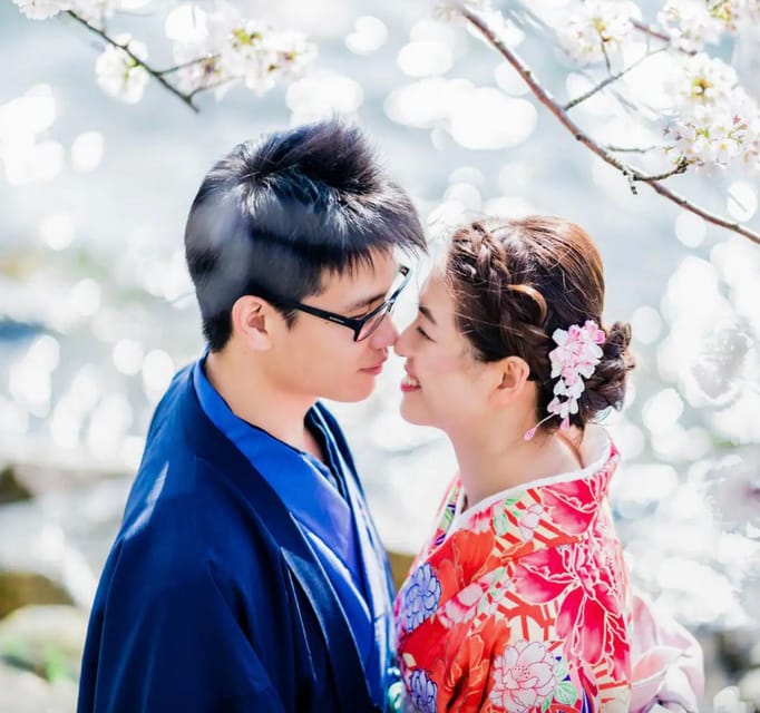 Kyoto Instagram Tour With a Private Photographer.