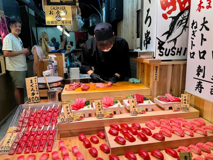 Kyoto: Nishiki Market Tour With a Local Foodie & 3 Tastings
