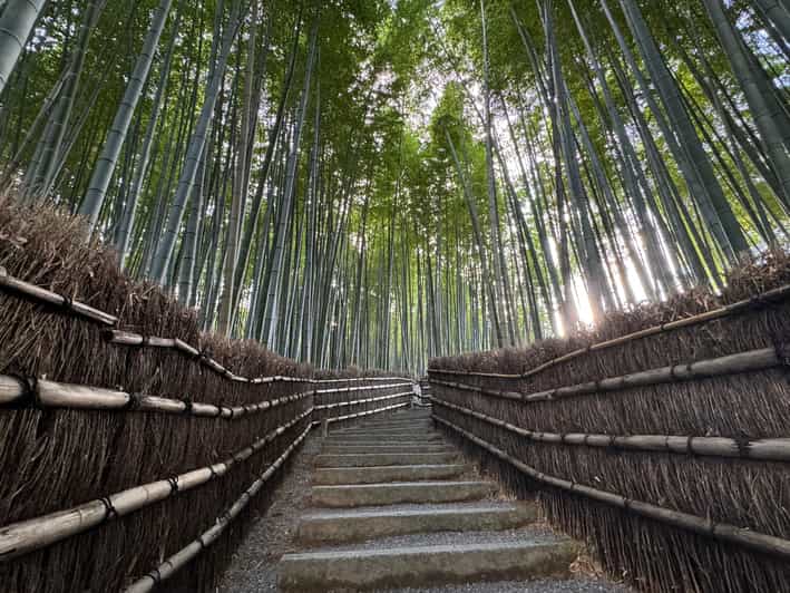 Kyoto: Stroll Around the Depths of Arashiyama