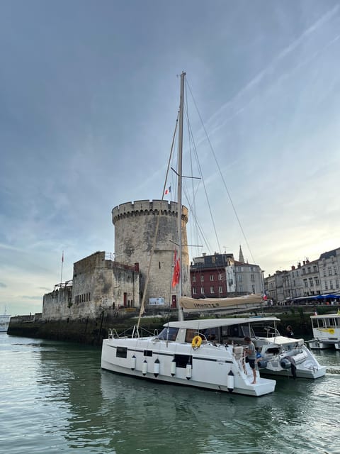 La Flotte En Ré – 2 Hour Evening Catamaran Cruise