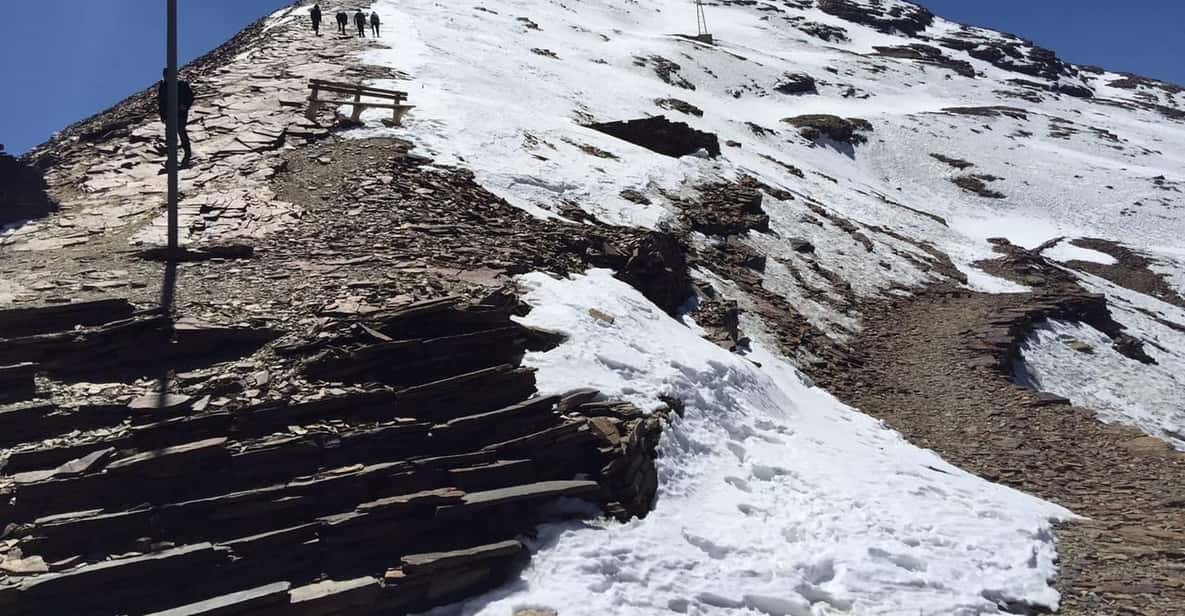 La Paz1D to Chacaltaya Mountain and the Valley of the Moon - Chacaltaya Mountain Experience