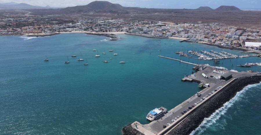 Lanzarote: Fuerteventura Return Ferry Ticket With Bus