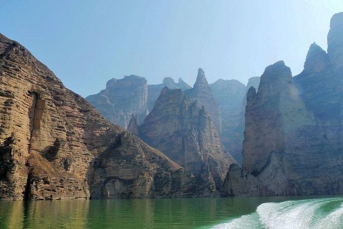 Lanzhou Private Day Tour: Binglingsi Grottoes and Liujiaxia Gorge - Tour Overview and Duration