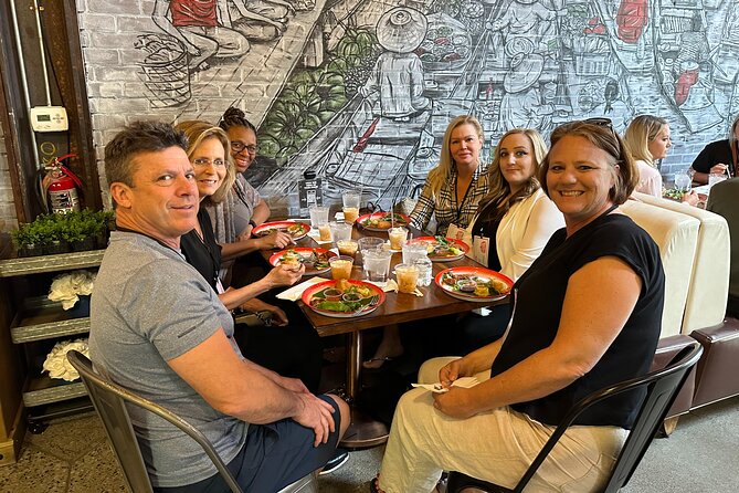 Las Vegas Fremont East Food Tour Review - What to Expect: Food Stops and Tastings