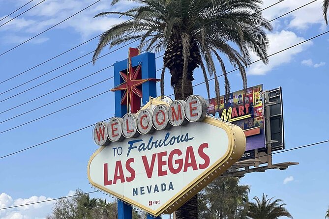 Las Vegas Neon & Secrets: Self-Guided Audio Tour