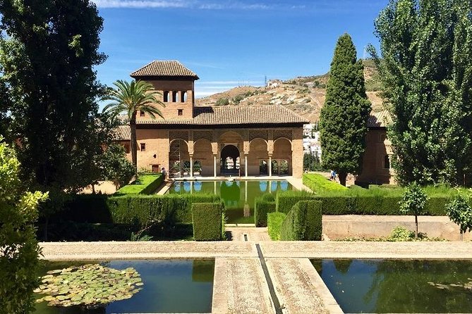 Last Tickets: Alhambra & Nasrid Palaces. Entry Time May Vary - Tour Overview