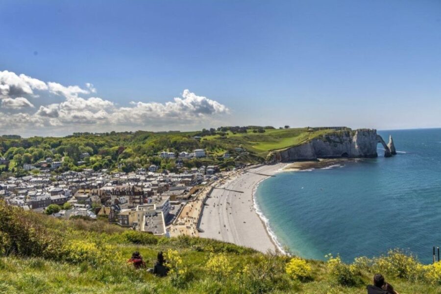Le Havre to Etretat & Honfleur : Small Group Private Tour