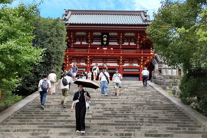 Learning History of Kamakura in Depth With a Certified Guide