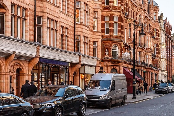 London’s Most Luxurious Neighbourhood: A Self-Guided Audio Tour of Mayfair