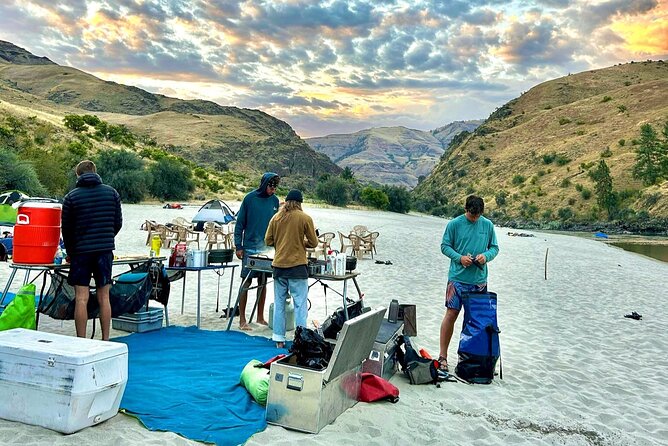 Lower Salmon Canyons Rafting Experience Review - Overview of the Lower Salmon Canyons Rafting Experience