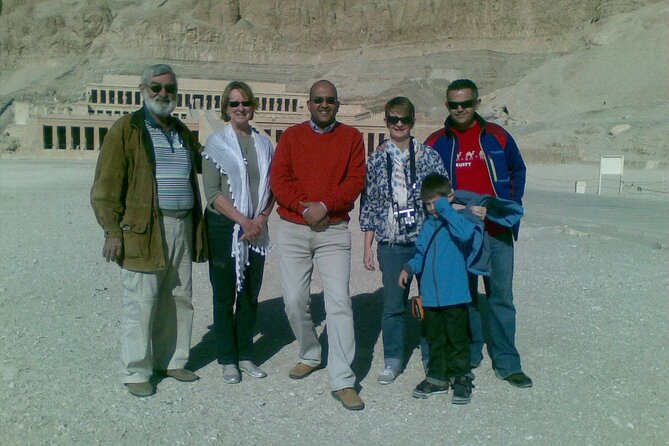 Luxor Private Full-Day Tour: Discover the East and West Banks of the Nile
