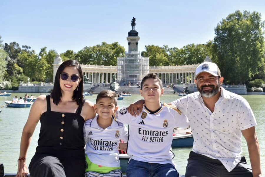 Madrid by Bike + Photoshooting - Tour Overview and Pricing