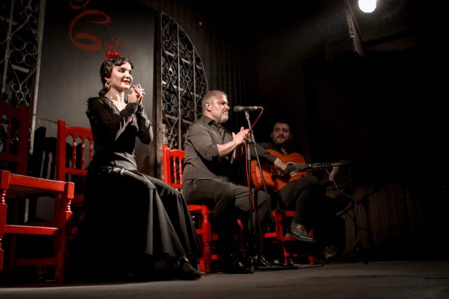 Madrid: Local Flamenco Show at El Cortijo - Event Details