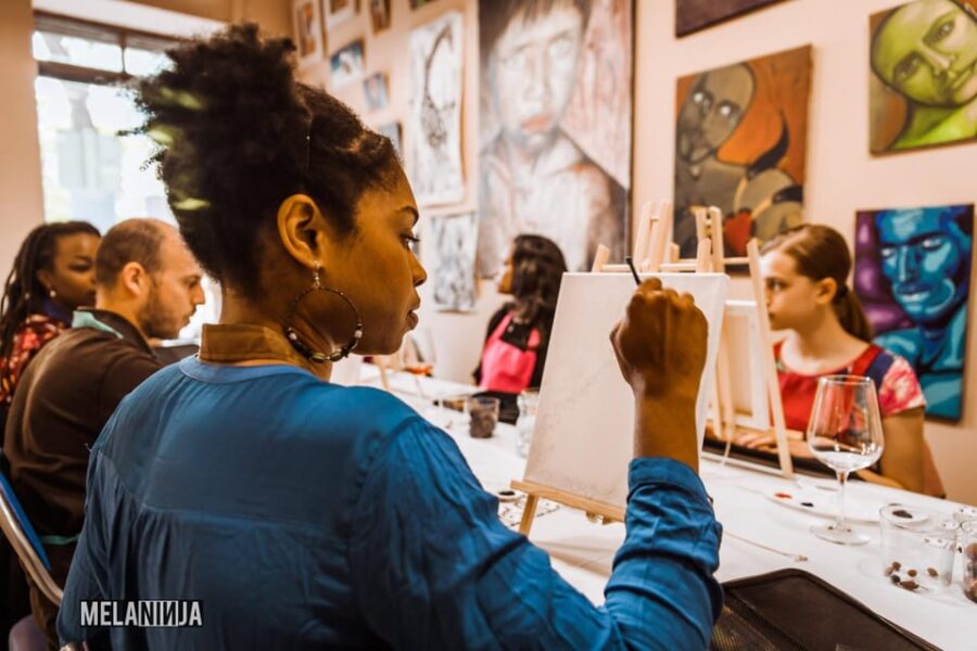Madrid: Sip&Paint Workshop - Workshop Overview