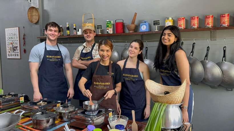 Mahanakorn Thai Cooking With Spices Hands on Cooking Class - Class Overview