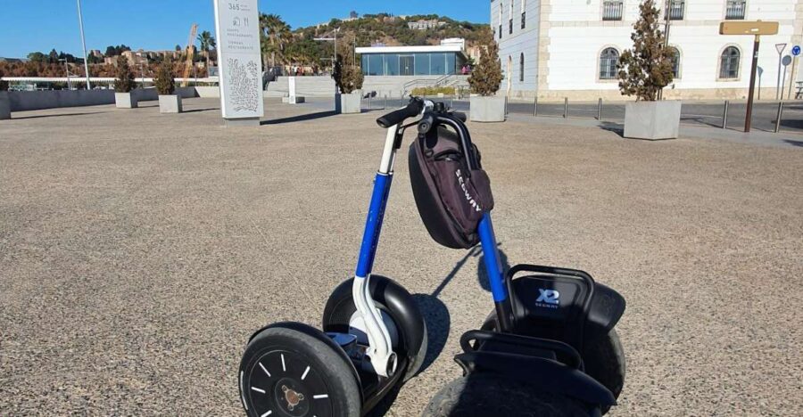 Malaga: Complete City Highlights Segway Tour