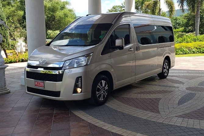 MBJ Airport Transfer – Tryall and Round Hill Hotels