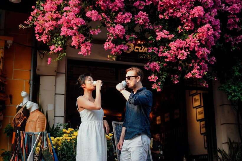 Memorable Photoshoot and Private Guided Walking Tour - Activity Overview