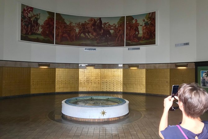 Miami: History Through Architecture Private Tour With Transport