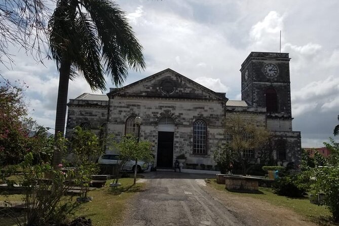 Montego Bay Highlights and Souvenir Shopping Private Guided Tour - Tour Overview