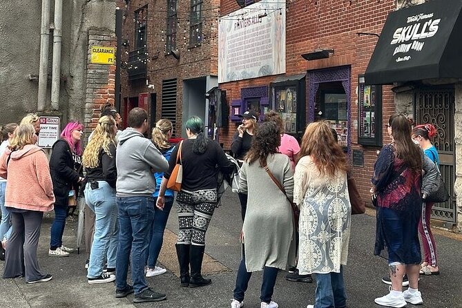 Murder on Music Row: Nashvilles Country Music True Crime Tour