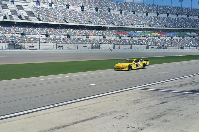 NASCAR Coke Zero 400 Race Day Packages Review
