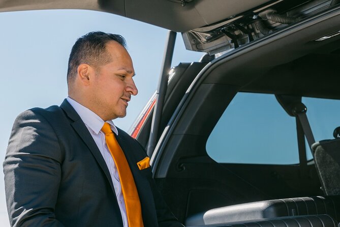 Nashville Departure Chauffeur Driven Transport - Pickup and Dropoff