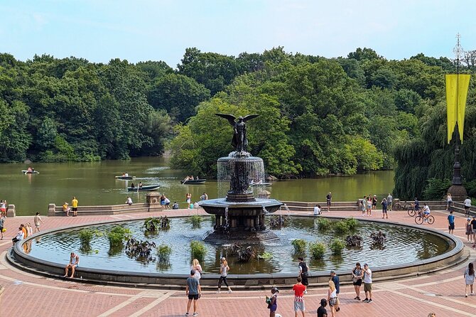 New York Central Park Scavenger Hunt Walking Tour and Game