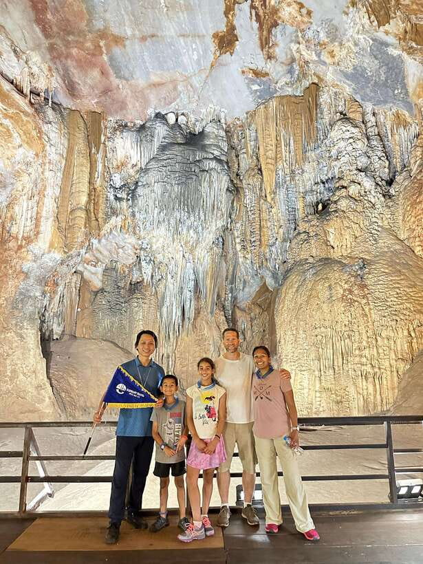 Paradise Cave Daily Tour Departure From Hue (Even Days Only)