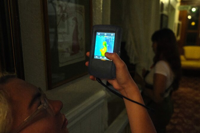 Paranormal Investigation in a Haunted Hotel With Free Cocktail