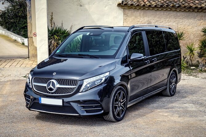 Paris Departure Transfer to Paris Airport CDG by Luxury Van - Luxury Vehicle and Comfort