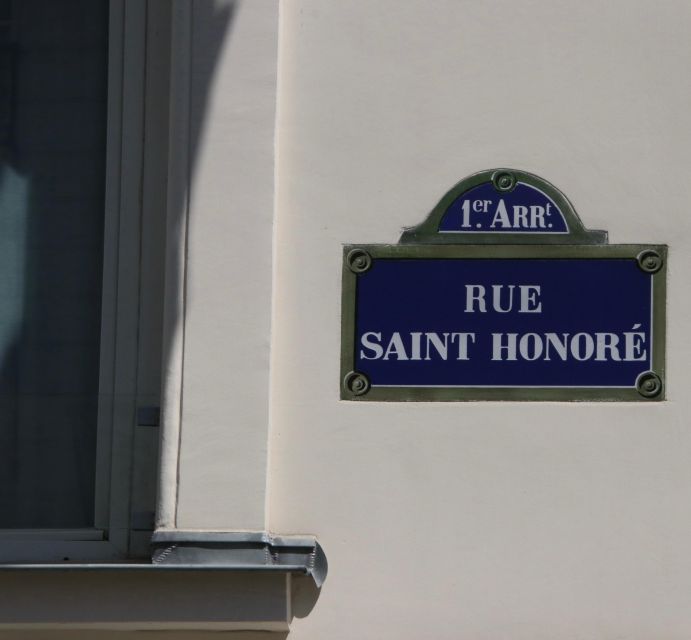 Paris: Fashion History Walking Tour in the Heart of Paris