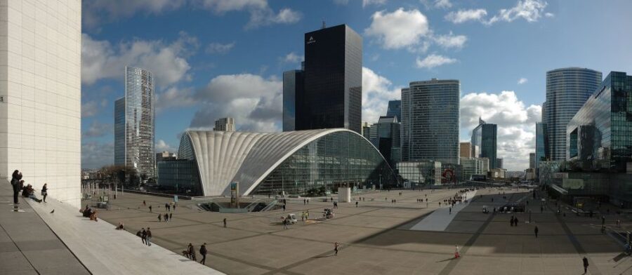 Paris: La Défense Private Guided Tour
