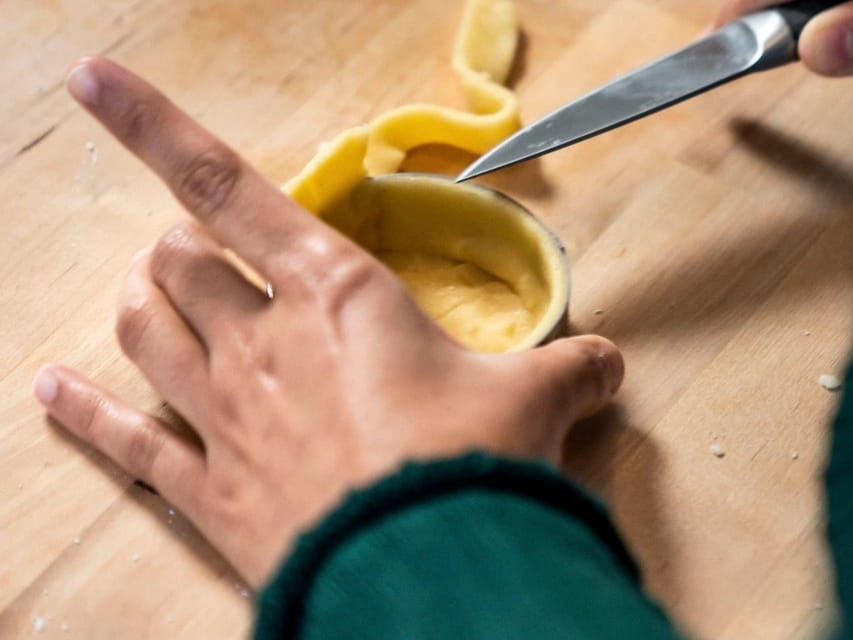 Paris: Lemon Tart Baking Class With a Pastry Chef - An Indulgent Parisian Experience