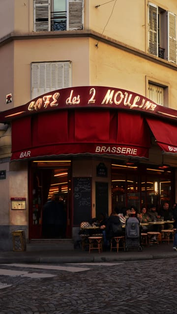 Paris: Montmartre Highlights Walking Tour in 1h30