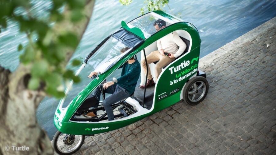 Paris: Private Guided Tour in Rickshaw Bike – Napoleon
