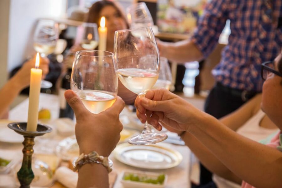 Paris: Wine and Cheese Tasting With a Chef Sommelier - Exploring the Mouffetard Market